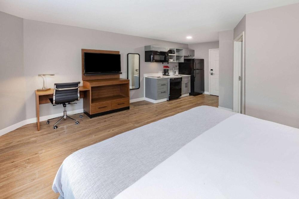 Hawhorn Suites by Wyndham Ardmore Image 14